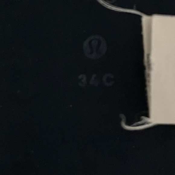 Lululemon Run Times Bra - Picture 9 of 9